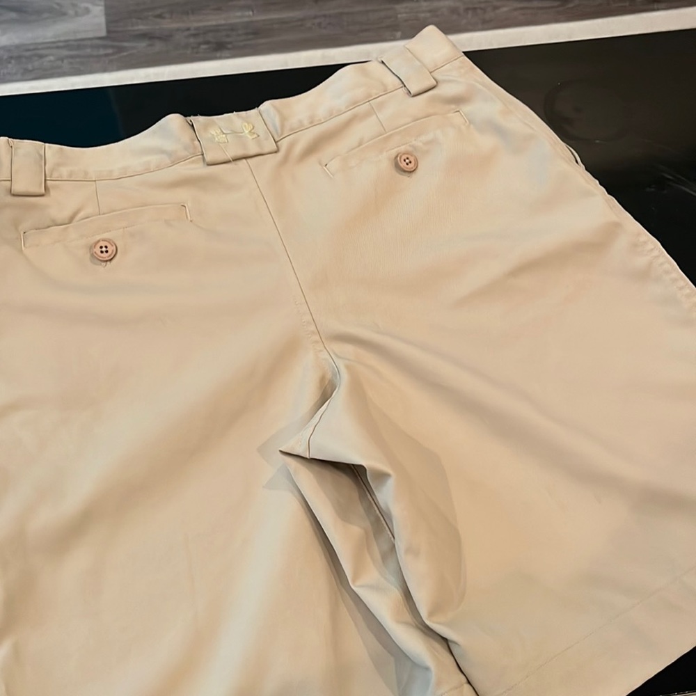 Khaki Under Armour shorts 14 R